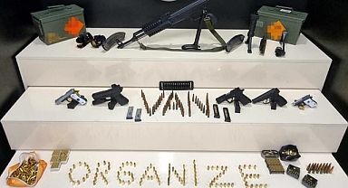 Gümrük kaçağı malzemeler ele geçirildi