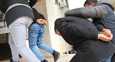 Hapis cezası bulunan 3 FETÖ firarisi yakalandı