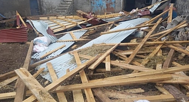 Hortum korkuttu, hasar büyük!