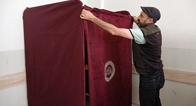 İkinci tur Cumhurbaşkanlığı seçimi için sandıklar kuruldu