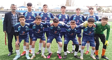 İşçilerin takımına jest