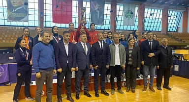 Kadınlar masa tenisi takımı Süper Lig’de