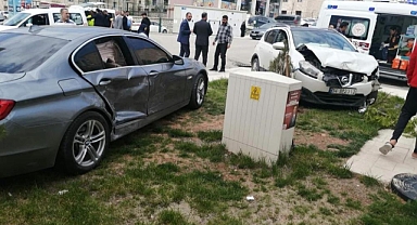 MHP Milletvekili adayı trafik kazası geçirdi