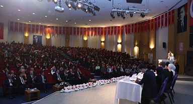 Necip Fazıl Kısakürek, vefatının 40. yıl dönümünde Erzurum’da anıldı