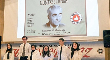 Öğrenciler Mümtaz Turhan’ı anlattı