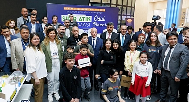 Öğrenciler Sıfır Atık için yarıştı