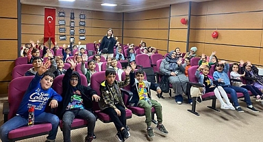 Öğrenciler sinema etkinliğinde buluştu