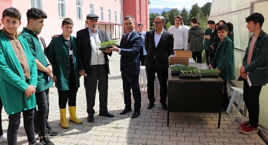 Öğrenciler üretip, satıyor... Hedefleri 1 milyon!