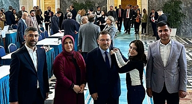 AK Parti Erzurum milletvekilleri kaydını yaptırdı