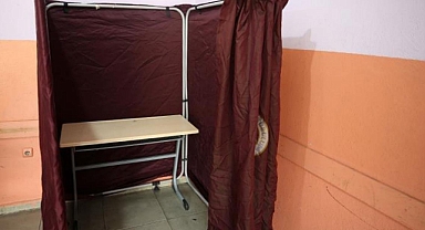 Oy kullanmak için sandığa gitti, kalp krizinden öldü!