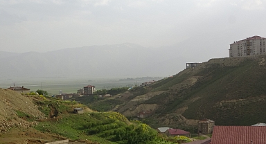 Toz bulutuyla ortadan kayboldular