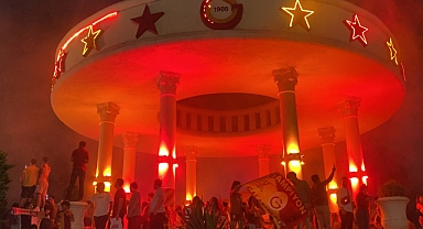 Tüm yurtta Galatasaray'ın 23. şampiyonluğu kutlanıyor!