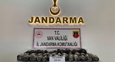 Uyuşturucu ile mücadele sürüyor! Kayalıklara gizlemişler!