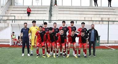 Van Büyükşehir Belediyespor U-16 Takımı Türkiye şampiyonasında son dörde kaldı