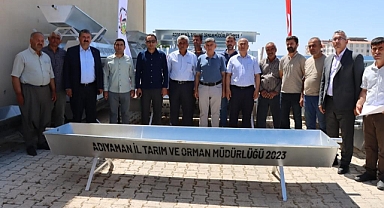 40 köye sıvat dağıtıldı