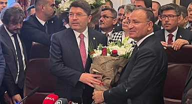 Adalet Bakanlığında devir teslim töreni
