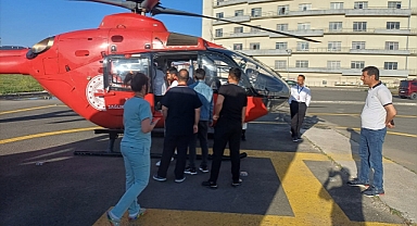 Ambulans helikopter rahatsızlanan bebek için havalandı