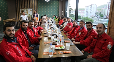 Arama kurtarma ekiplerine teşekkür belgesi 