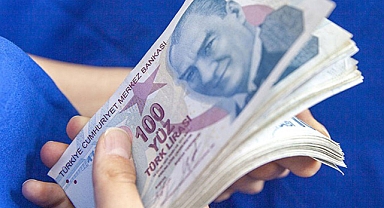 Asgari ücret 11 bin 402 TL oldu