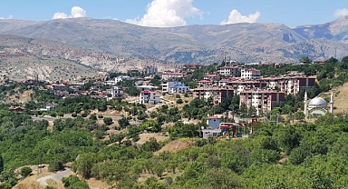 Bayramla birlikte nüfusunu ikiye katladı