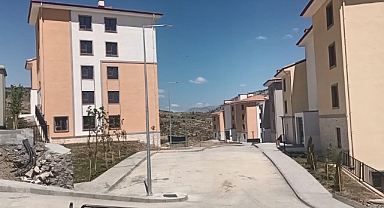 Deprem konutlarının kuraları çekildi