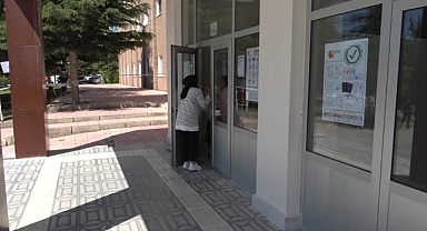 Depremde her şeyini kaybetmişti...1 dakika ile sınava giremedi