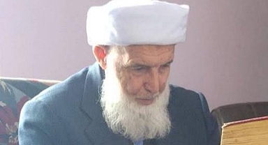 Erzurumlu alimlerden Eşref Hoca vefat etti