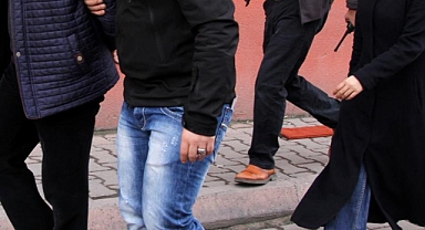 FETÖ'cü çift yurt dışına kaçmaya çalışırken yakalandı!