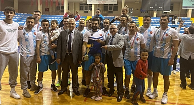 Filede zafer Polis’in
