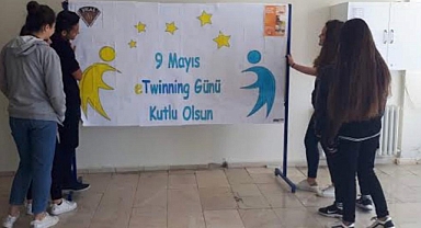 Gençler teknoloji bağımlılığına karşı mücadelede