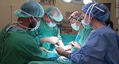 Hamile kadından bir kilogram kist çıktı