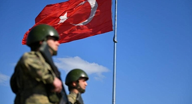 Hudut kartalları göz açtırmadı! 13'ü terörist 32 kişi yakalandı