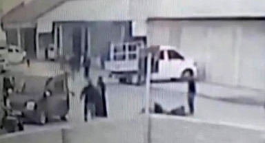 Kayınpederin damadını vurduğu anlar güvenlik kamerasında
