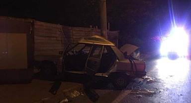 Kontrolden çıktı aydınlatma direğine çarptı