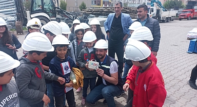 Minik Öğrencilerden Aras Elektrik’e Ziyaret