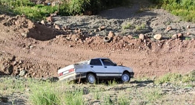 Otomobil şarampole yuvarlandı: 3 yaralı