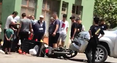 Pikapla  motosiklet çarpıştı! Kurye ağır yaralandı