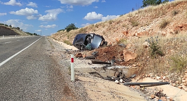 Taklalar atarak durabildi