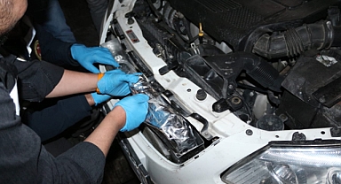 Uyuşturucuları öyle bir yere sakladılar ki...