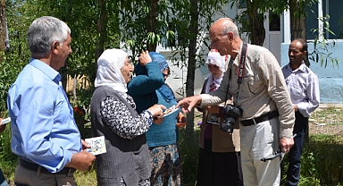 38 yıl sonra fotoğraflarına kavuştular