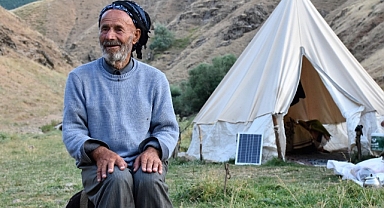 85 yaşındaki Kerem dede yayladan vazgeçmiyor