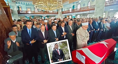 Başkan Eren dualarla uğurlandı