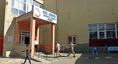 Buzula düşen 2 kişi kurtarıldı