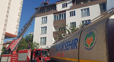 Çatı yangını korkuttu!