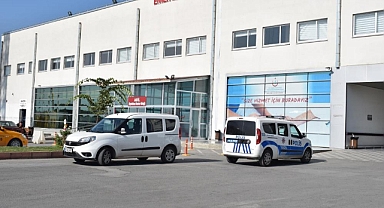 Dengesini kaybetti, kendini çukurun içinde buldu!