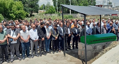Düğün dönüşü ölenlerden Mukaddes Kanli toprağa verildi