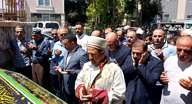 Feci kazada hayatını kaybedenler toprağa veriliyor