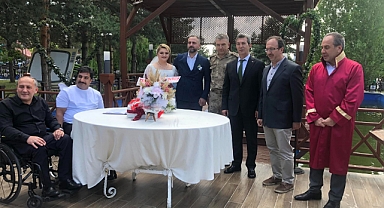 Gazinin mutlu gününe şahitlik ettiler