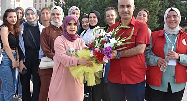 Giresunlu Kızlar Erzurum'da