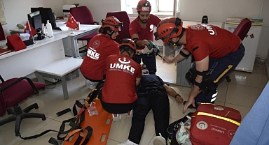 Hastanedeki tatbikat gerçeği aratmadı